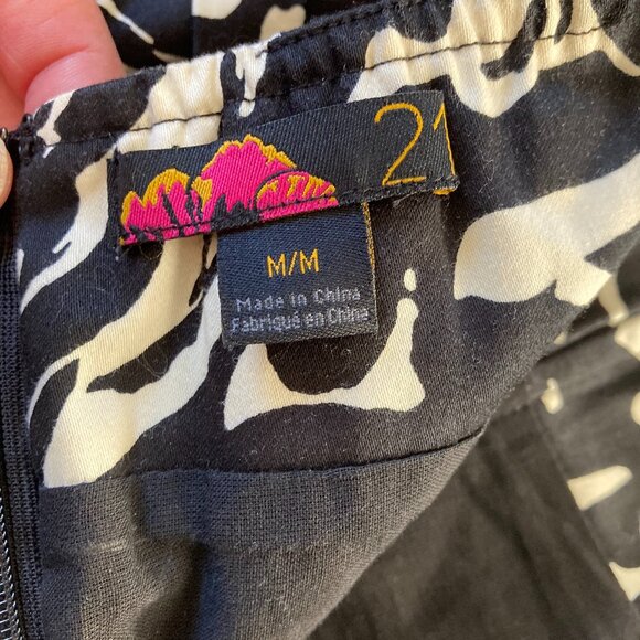 Forever 21 Women's Size Medium Strapless Black and White Cocktail Dress - Picture 5 of 5